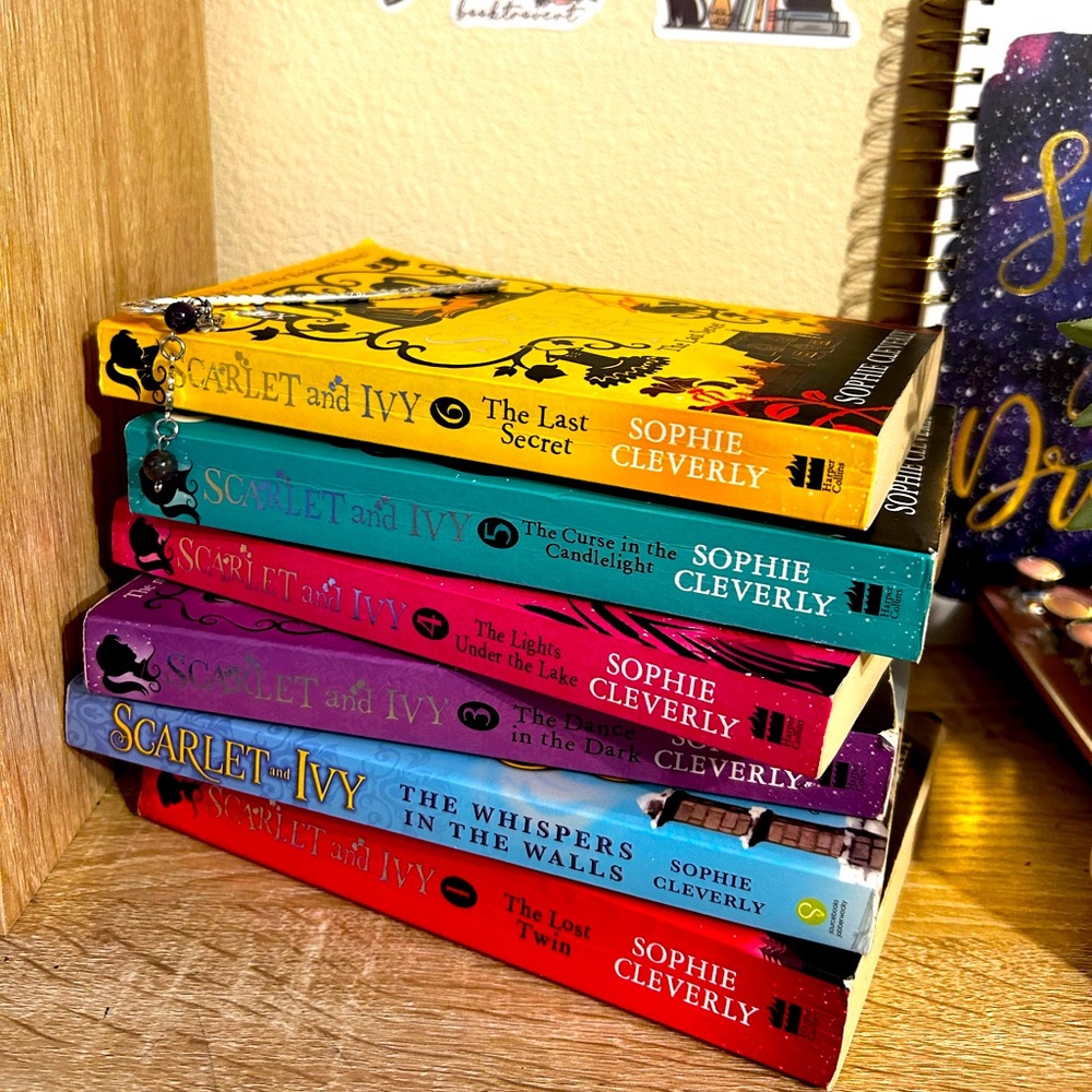 Scarlet & Ivy book full book series